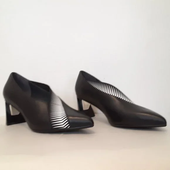 NIB UN UNITED NUDE ZINK PEEK PUMP MID HEEL IN BLACK - Picture 2 of 8